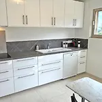 Grand Pin 77 Апартаменти *