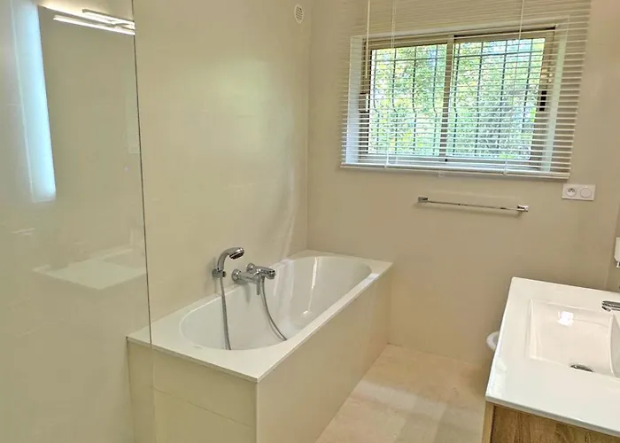 شقة Grand Pin 77 *