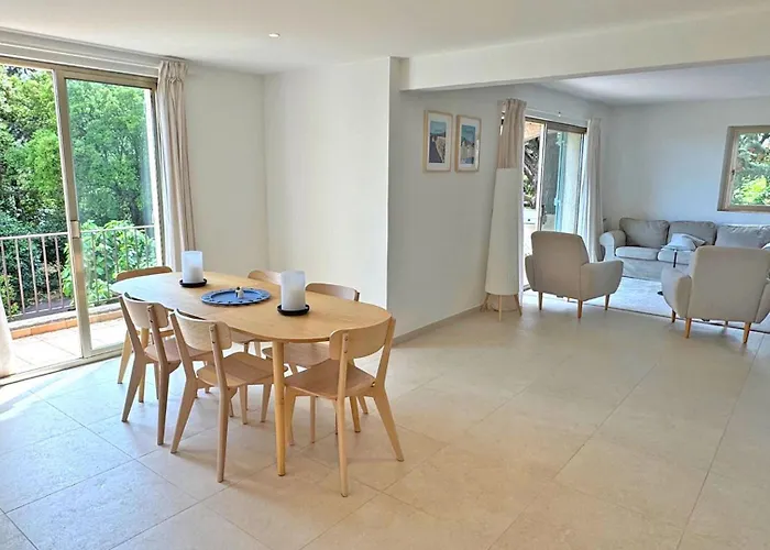 Grand Pin 77 * Sainte-Maxime